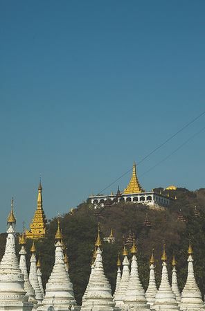 https://mdw-travel-data-us-east-1.s3.amazonaws.com/img/country/Myanmar/Sandamuni-Paya/img_03.jpg