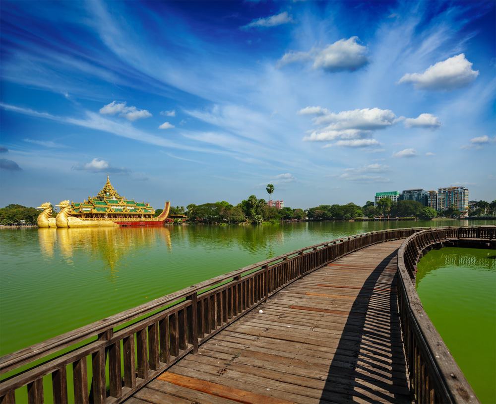 https://mdw-travel-data-us-east-1.s3.amazonaws.com/img/country/Myanmar/Seven-Stages-Lake/img_02.jpg