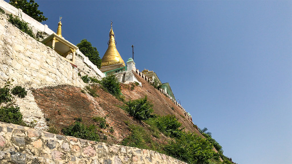 https://mdw-travel-data-us-east-1.s3.amazonaws.com/img/country/Myanmar/Shwe-Kyat-Yat-Pagoda/img_02.jpg