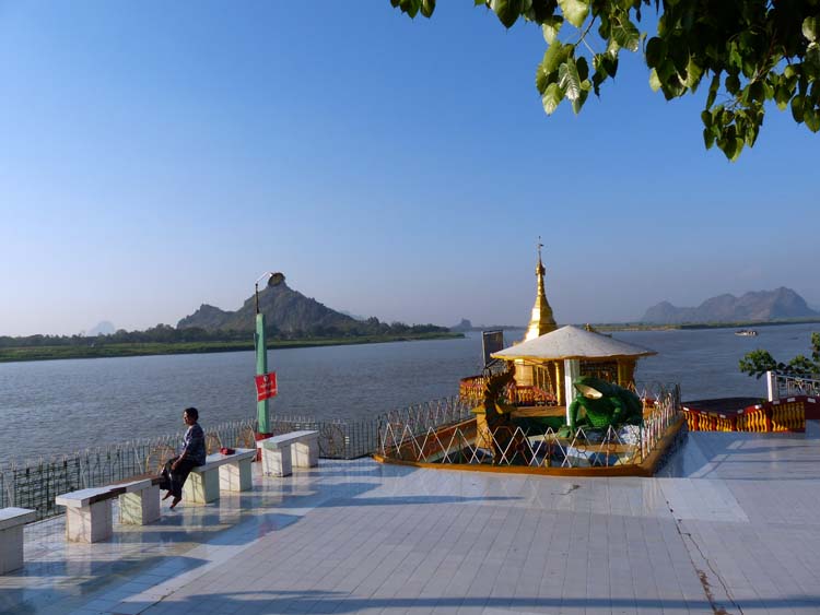 https://mdw-travel-data-us-east-1.s3.amazonaws.com/img/country/Myanmar/Shwe-Yin-Myaw-Pagoda/img_03.jpg
