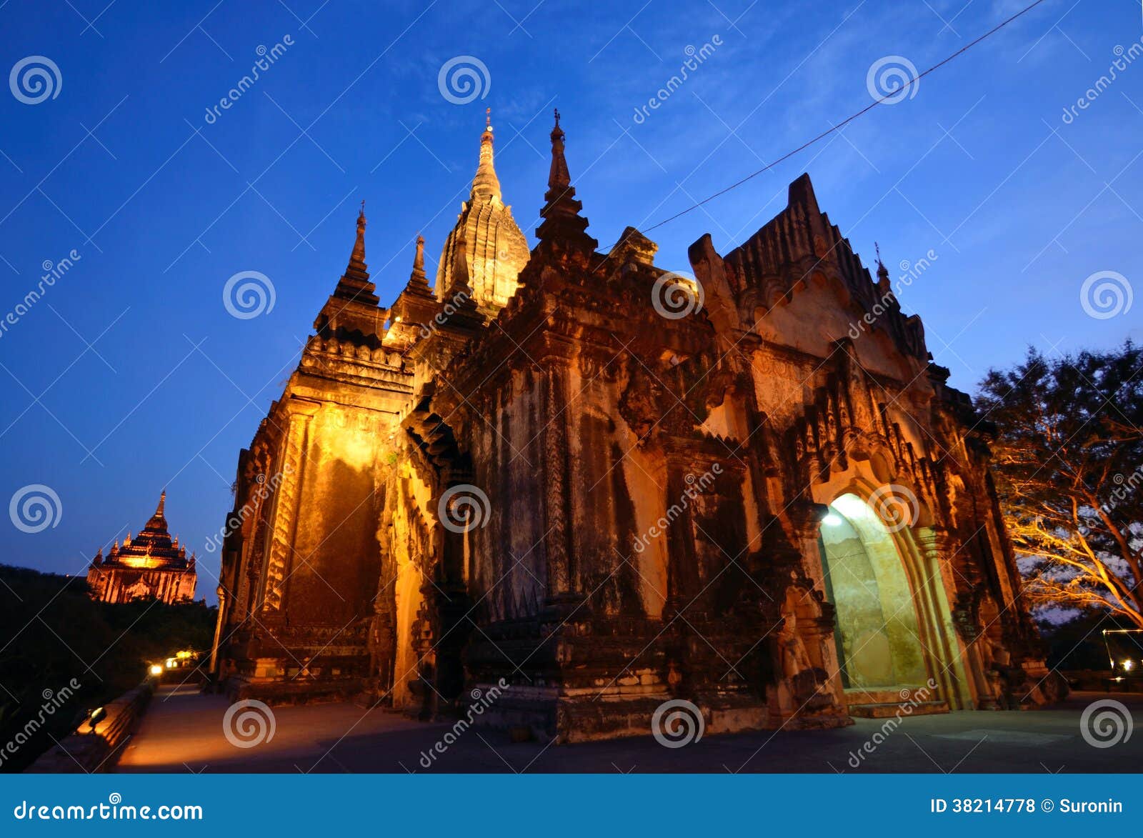 https://mdw-travel-data-us-east-1.s3.amazonaws.com/img/country/Myanmar/Shwegugyi-Paya/img_02.jpg