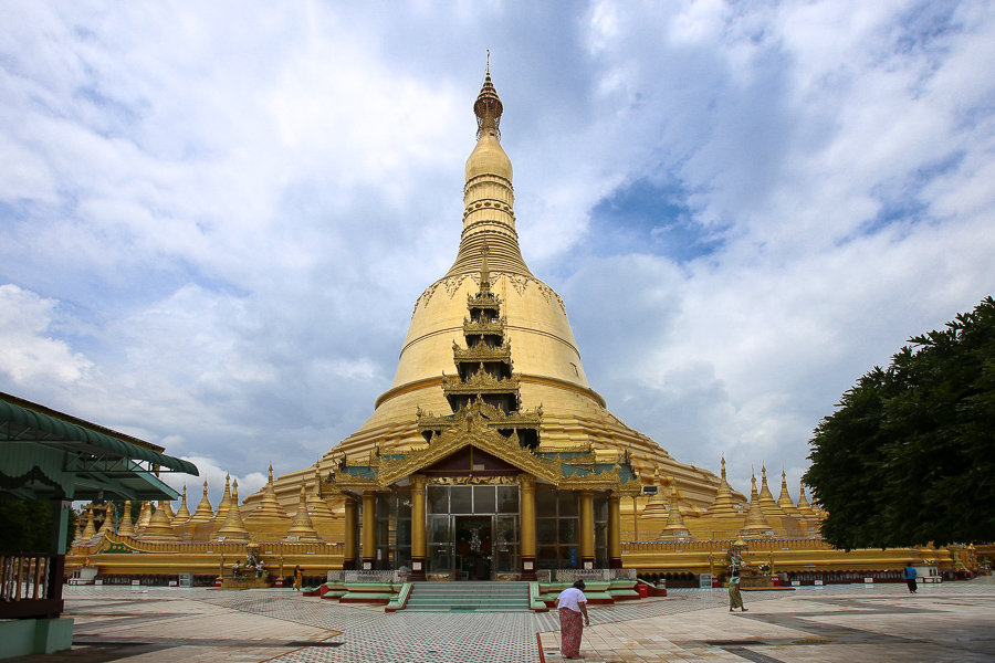 https://mdw-travel-data-us-east-1.s3.amazonaws.com/img/country/Myanmar/Shwemawdaw-Pagoda/img_01.jpg