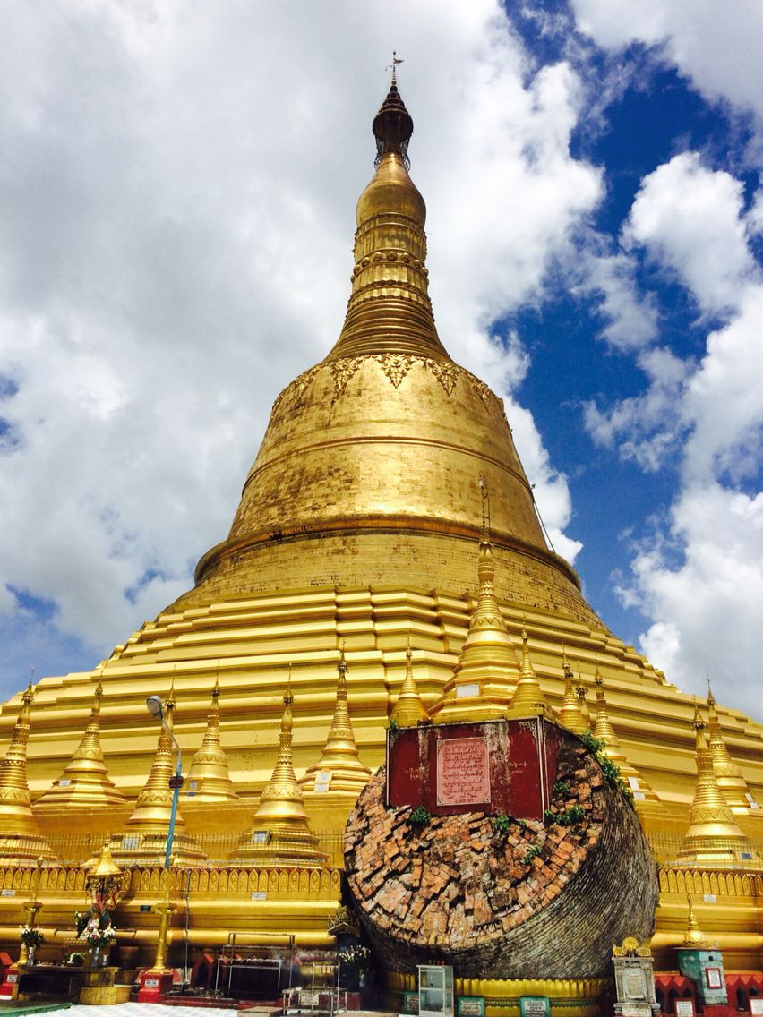 https://mdw-travel-data-us-east-1.s3.amazonaws.com/img/country/Myanmar/Shweyinmyaw-Paya/img_02.jpg