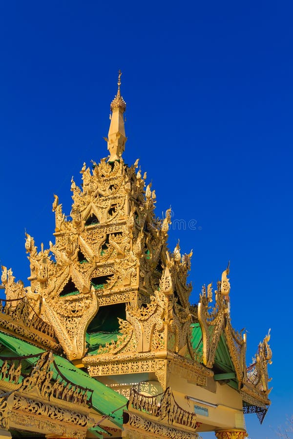 https://mdw-travel-data-us-east-1.s3.amazonaws.com/img/country/Myanmar/Sone-Oo-Pone-Nya-Shin-Pagoda/img_02.jpg