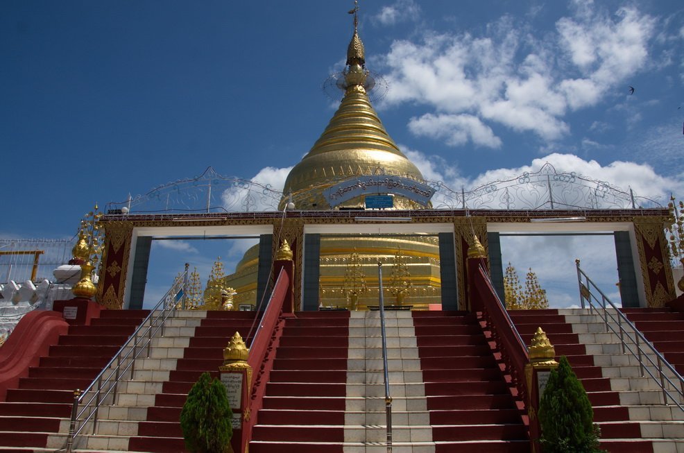 https://mdw-travel-data-us-east-1.s3.amazonaws.com/img/country/Myanmar/Taung-Paw-Gyi-Pagoda/img_00.jpg