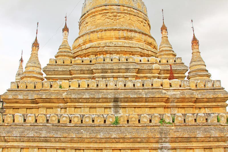 https://mdw-travel-data-us-east-1.s3.amazonaws.com/img/country/Myanmar/Taung-Paw-Gyi-Pagoda/img_02.jpg