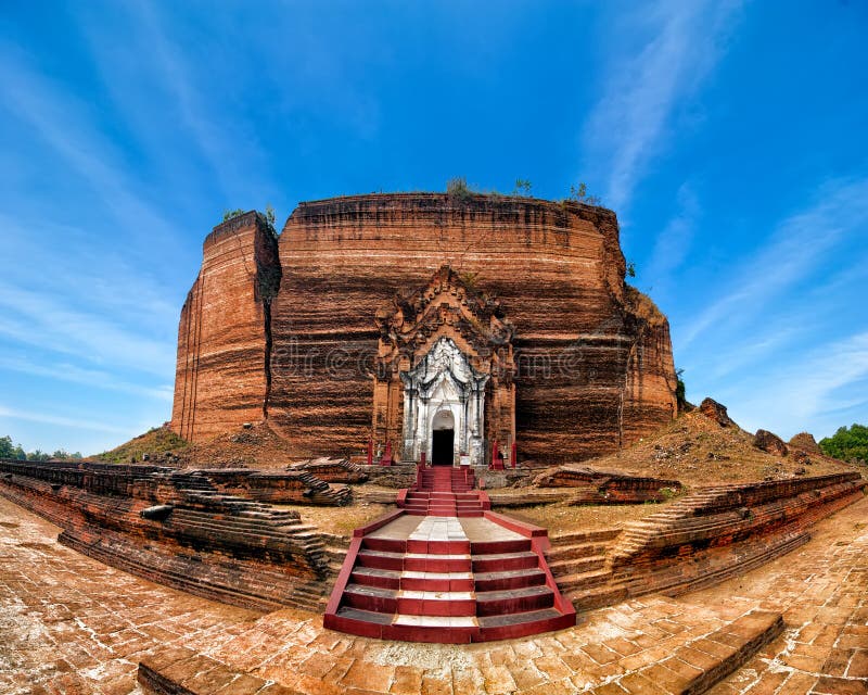 https://mdw-travel-data-us-east-1.s3.amazonaws.com/img/country/Myanmar/Taung-Paw-Gyi-Pagoda/img_03.jpg