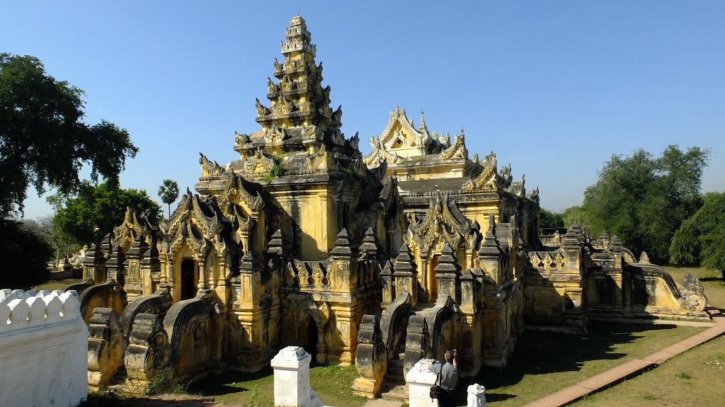 https://mdw-travel-data-us-east-1.s3.amazonaws.com/img/country/Myanmar/Tha-Maing-Kyaung-Old-Monastery/img_01.jpg