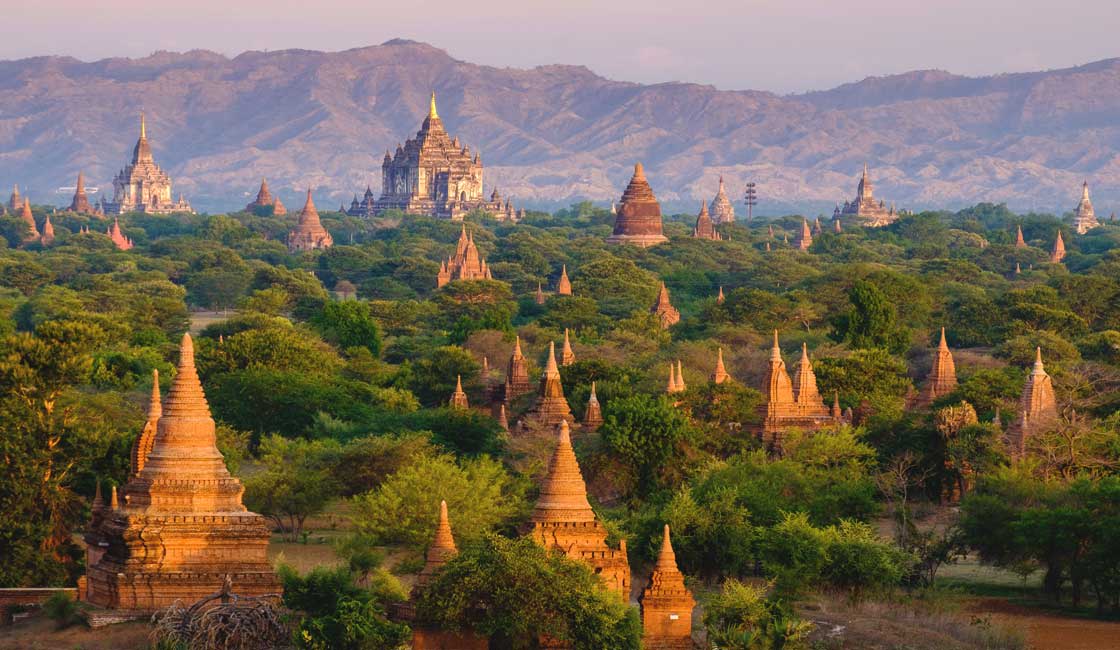 https://mdw-travel-data-us-east-1.s3.amazonaws.com/img/country/Myanmar/Wamye-Beautiful-Beach/img_01.jpg
