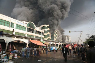https://mdw-travel-data-us-east-1.s3.amazonaws.com/img/country/Myanmar/Yadanarbon-Market/img_03.jpg