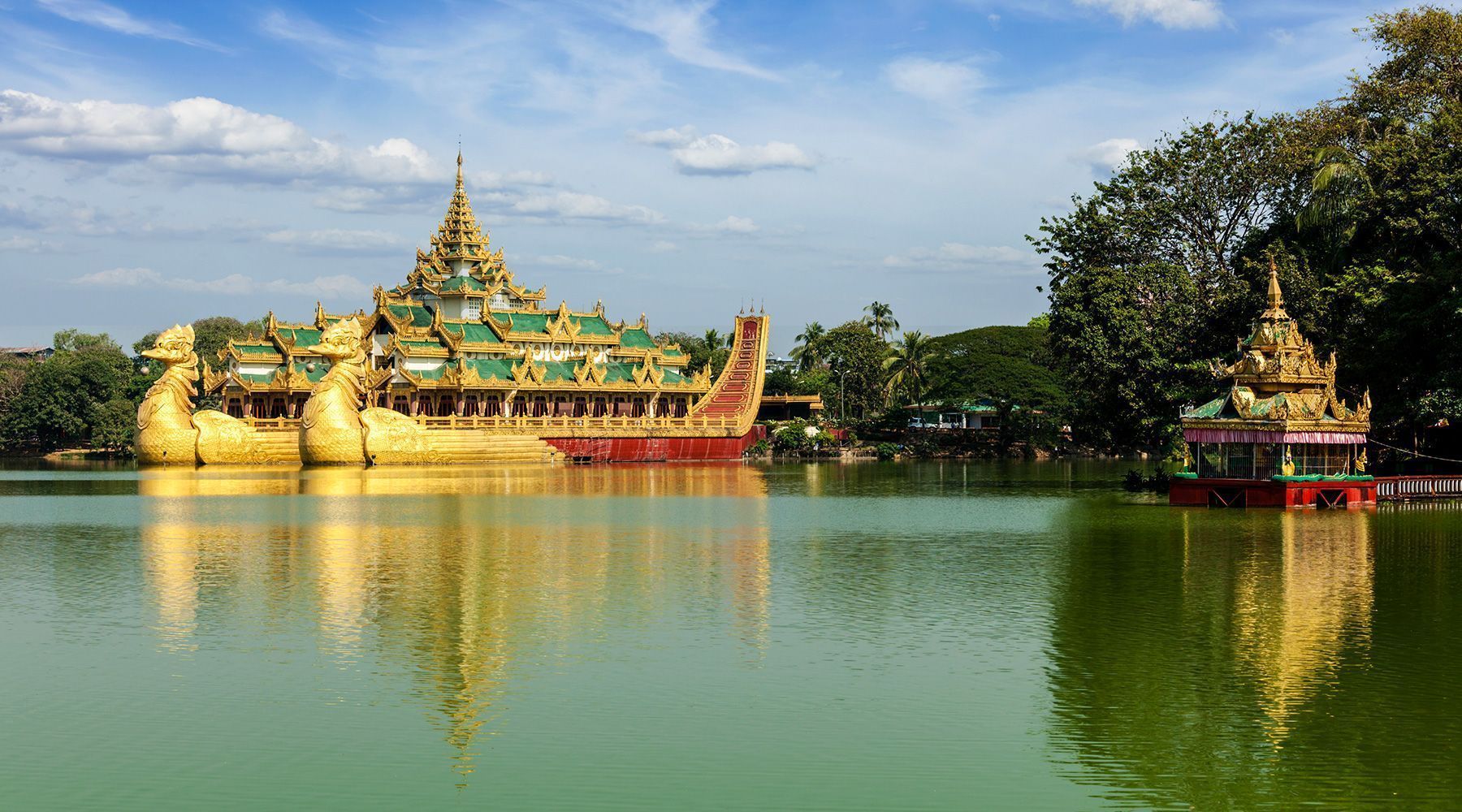 https://mdw-travel-data-us-east-1.s3.amazonaws.com/img/country/Myanmar/Yangon-City-Hall/img_03.jpg