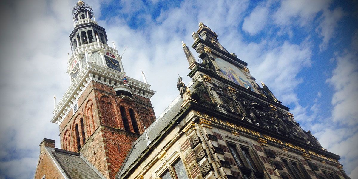 https://mdw-travel-data-us-east-1.s3.amazonaws.com/img/country/Netherlands/Alkmaar-Cheese-Museum/img_01.jpg