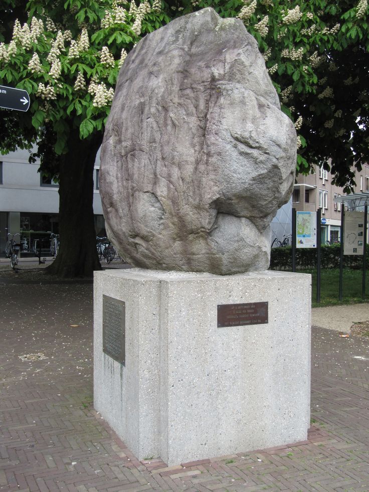 https://mdw-travel-data-us-east-1.s3.amazonaws.com/img/country/Netherlands/Amersfoortse-Kei/img_00.jpg