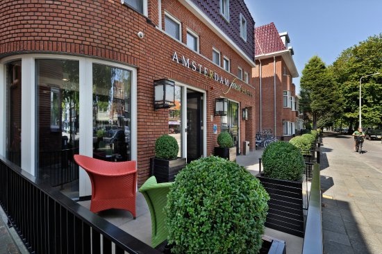 https://mdw-travel-data-us-east-1.s3.amazonaws.com/img/country/Netherlands/Amsterdam-Forest-Hotel/img_01.jpg