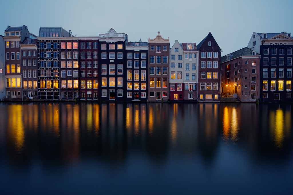 https://mdw-travel-data-us-east-1.s3.amazonaws.com/img/country/Netherlands/Amsterdamsevaart/img_00.jpg