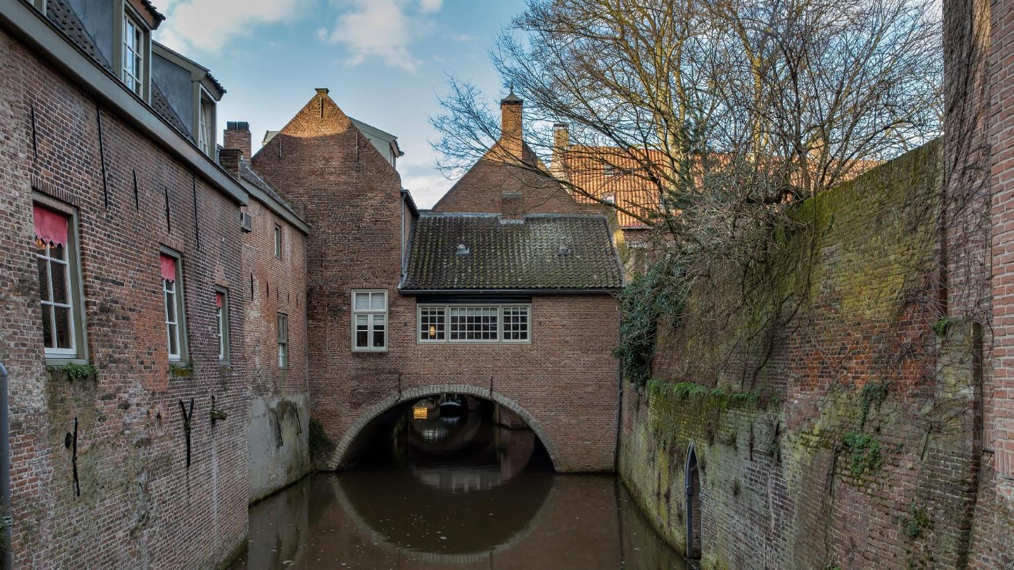 https://mdw-travel-data-us-east-1.s3.amazonaws.com/img/country/Netherlands/Archeological-Centre-s-Hertogenbosch/img_01.jpg