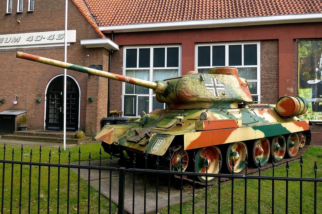 https://mdw-travel-data-us-east-1.s3.amazonaws.com/img/country/Netherlands/Arnhem-War-Museum/img_02.jpg