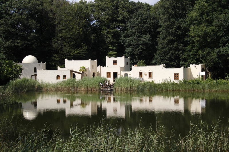 https://mdw-travel-data-us-east-1.s3.amazonaws.com/img/country/Netherlands/Bijbels-Openluchtmuseum/img_00.jpg