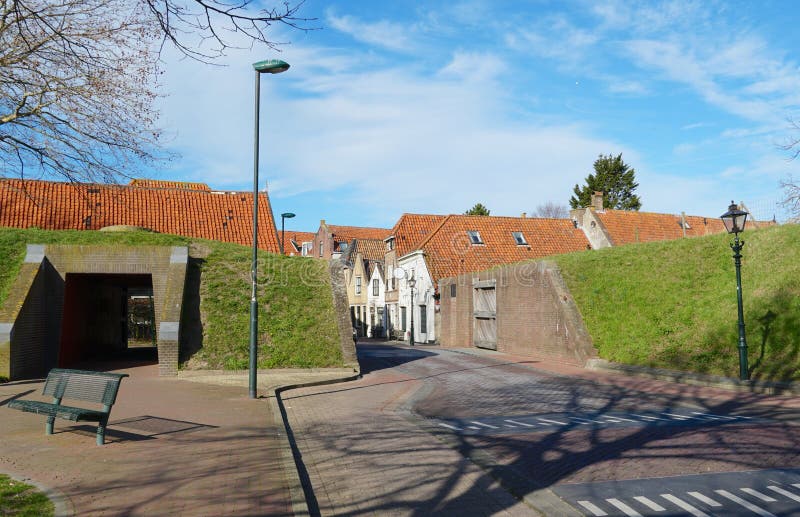 https://mdw-travel-data-us-east-1.s3.amazonaws.com/img/country/Netherlands/Brielle-Historic-Center/img_02.jpg