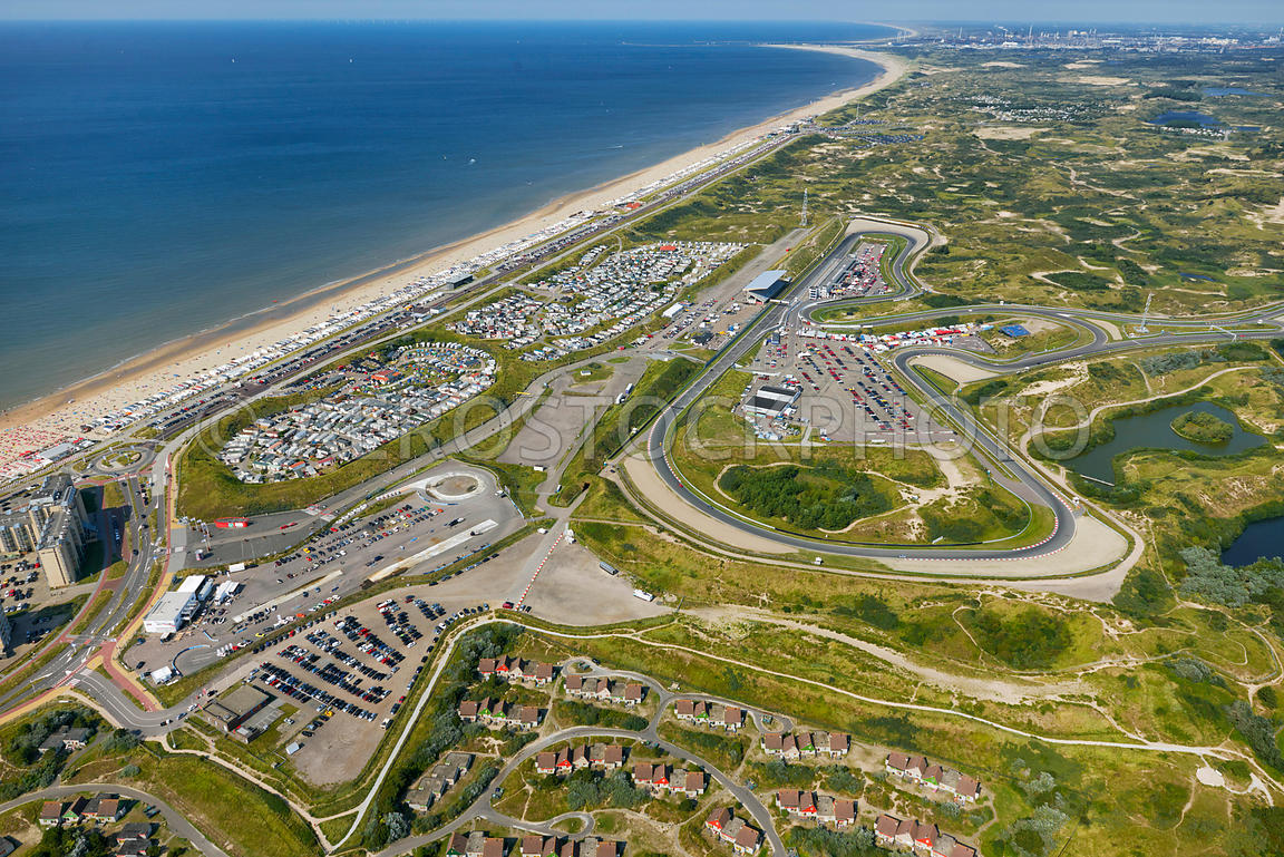 https://mdw-travel-data-us-east-1.s3.amazonaws.com/img/country/Netherlands/Circuit-Zandvoort/img_01.jpg