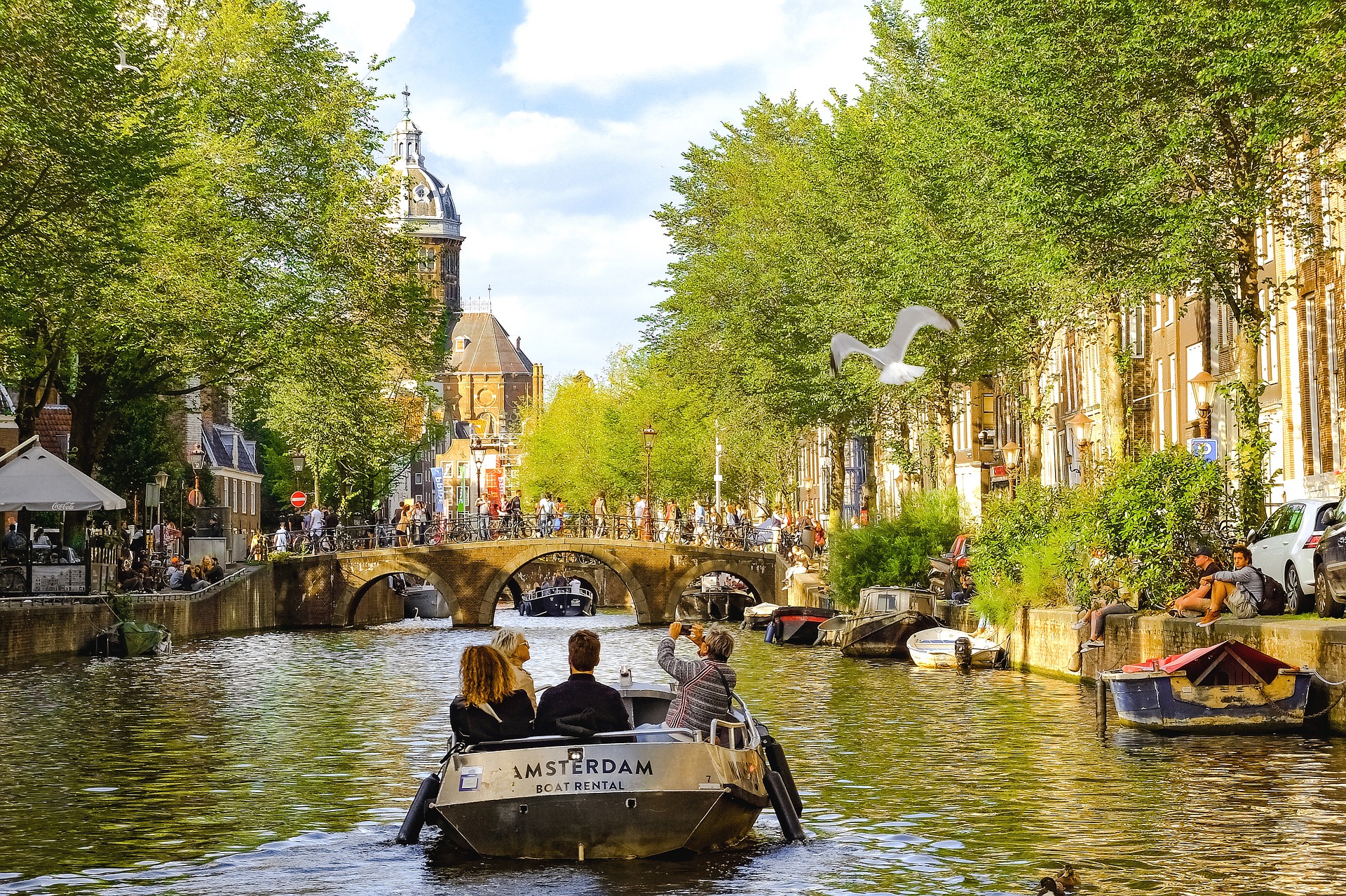 https://mdw-travel-data-us-east-1.s3.amazonaws.com/img/country/Netherlands/De-Theefabriek/img_02.jpg