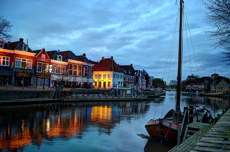 https://mdw-travel-data-us-east-1.s3.amazonaws.com/img/country/Netherlands/Dokkum/img_00.jpg