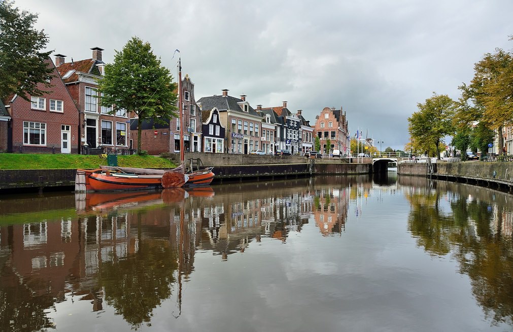 https://mdw-travel-data-us-east-1.s3.amazonaws.com/img/country/Netherlands/Dokkum/img_02.jpg