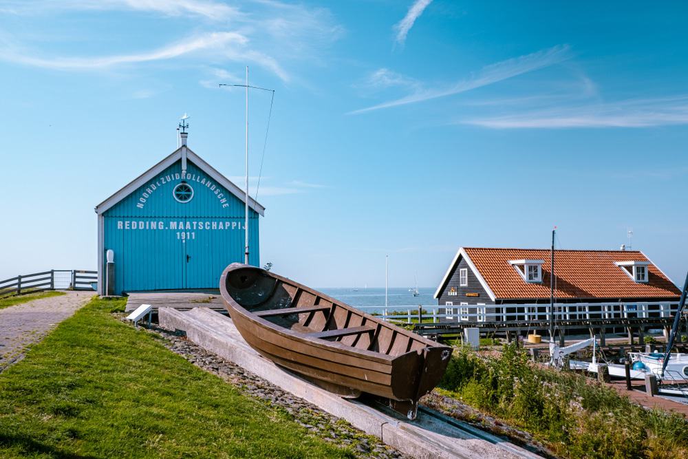 https://mdw-travel-data-us-east-1.s3.amazonaws.com/img/country/Netherlands/Hindeloopen/img_01.jpg