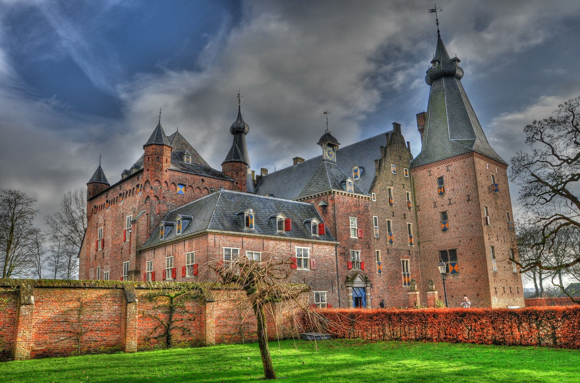 https://mdw-travel-data-us-east-1.s3.amazonaws.com/img/country/Netherlands/Kasteel-Doorwerth/img_03.jpg