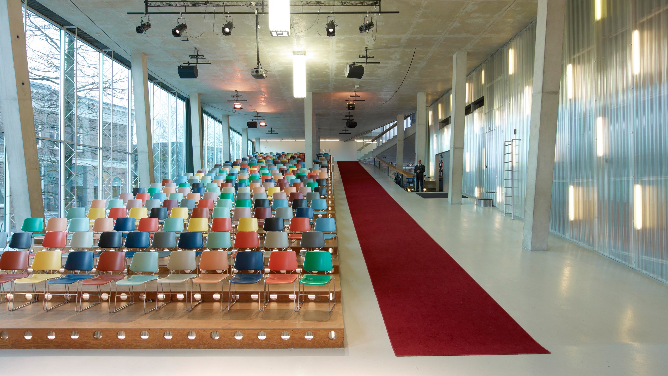 https://mdw-travel-data-us-east-1.s3.amazonaws.com/img/country/Netherlands/Kunsthal-Rotterdam/img_03.jpg