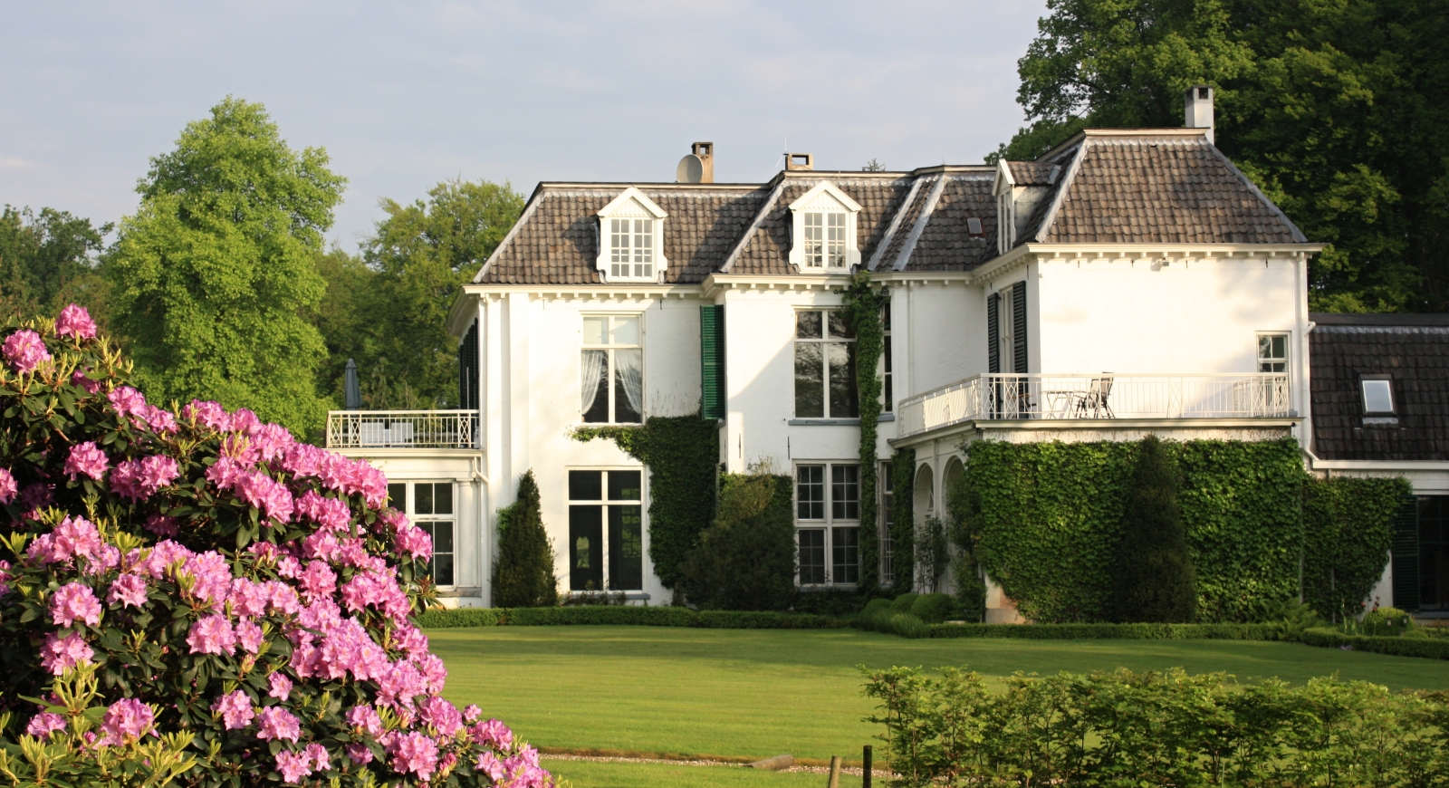 https://mdw-travel-data-us-east-1.s3.amazonaws.com/img/country/Netherlands/Landgoed-Het-Haveke/img_03.jpg