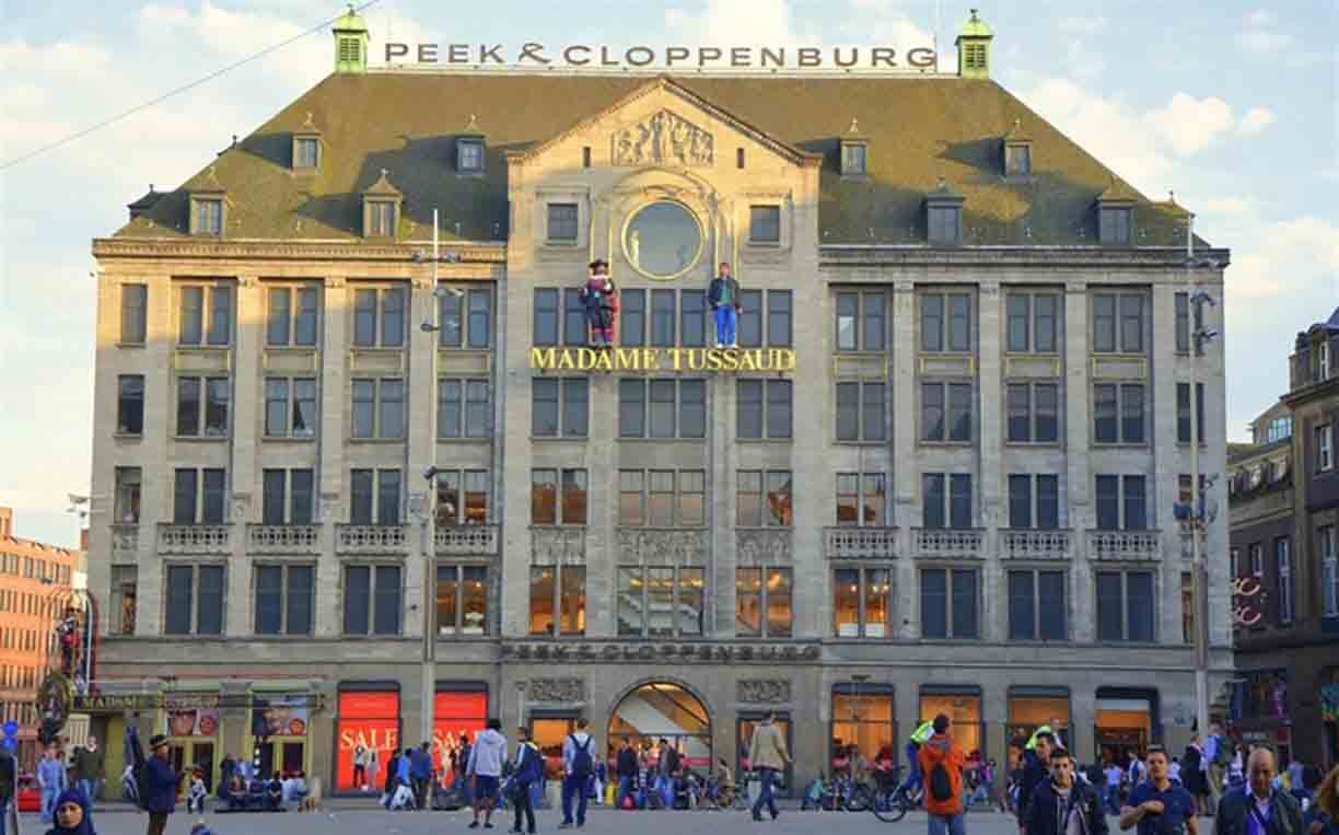 https://mdw-travel-data-us-east-1.s3.amazonaws.com/img/country/Netherlands/Madame-Tussauds-Amsterdam/img_01.jpg