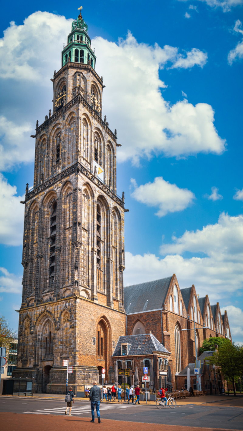 https://mdw-travel-data-us-east-1.s3.amazonaws.com/img/country/Netherlands/Martinitoren/img_00.jpg
