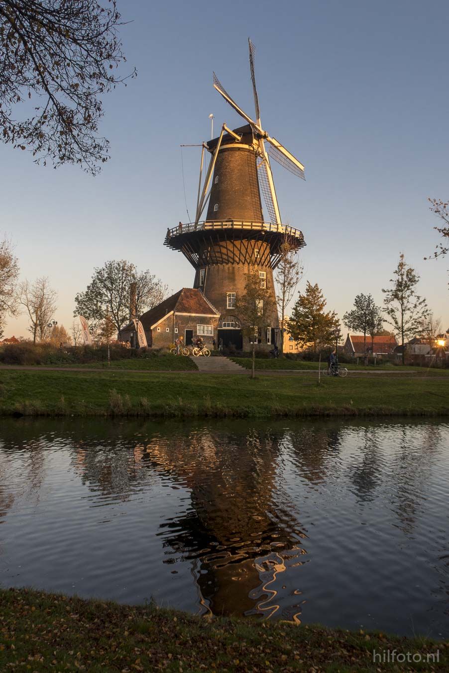 https://mdw-travel-data-us-east-1.s3.amazonaws.com/img/country/Netherlands/Molen-van-Piet/img_01.jpg
