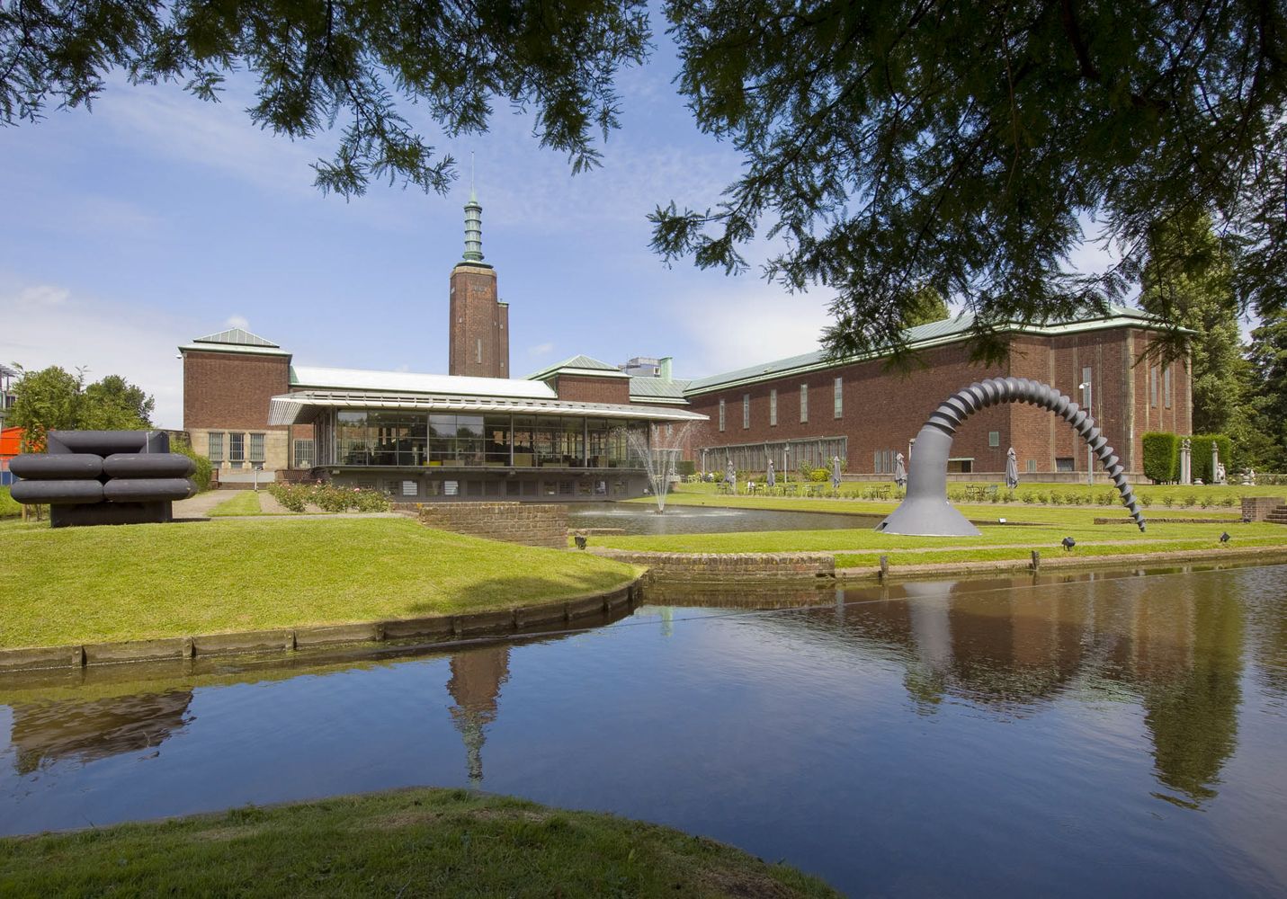 https://mdw-travel-data-us-east-1.s3.amazonaws.com/img/country/Netherlands/Museum-Boijmans-Van-Beuningen/img_03.jpg