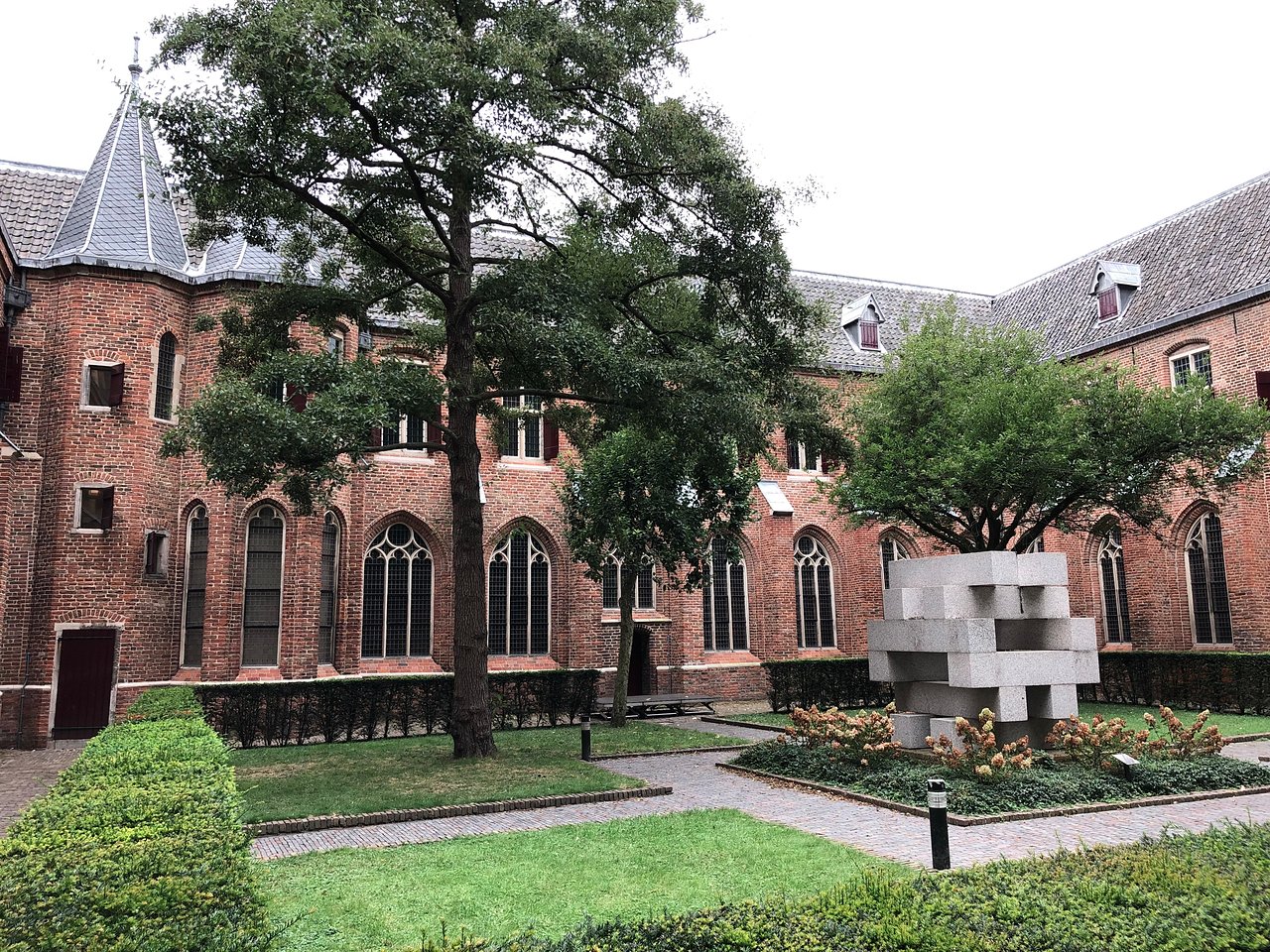 https://mdw-travel-data-us-east-1.s3.amazonaws.com/img/country/Netherlands/Museum-Catharijneconvent/img_00.jpg