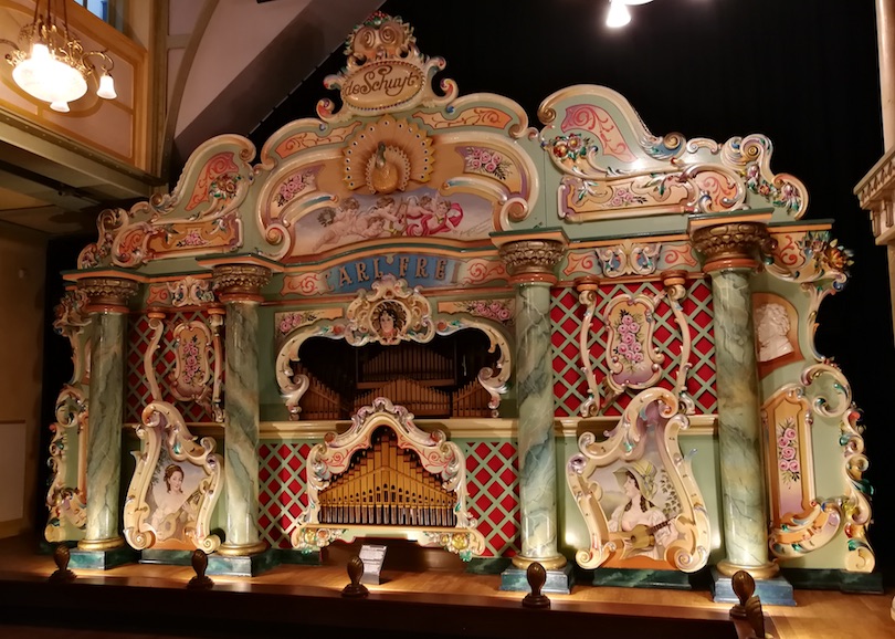 https://mdw-travel-data-us-east-1.s3.amazonaws.com/img/country/Netherlands/Museum-Speelklok/img_01.jpg