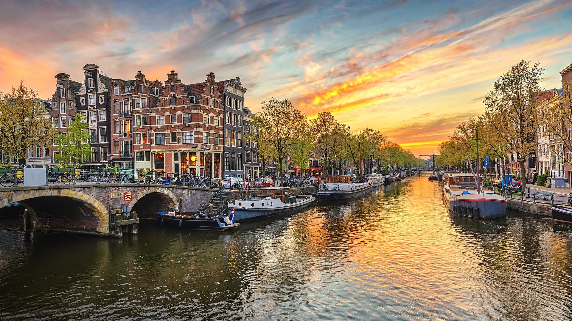 https://mdw-travel-data-us-east-1.s3.amazonaws.com/img/country/Netherlands/Museum-Van-de-Janssengang/img_02.jpg