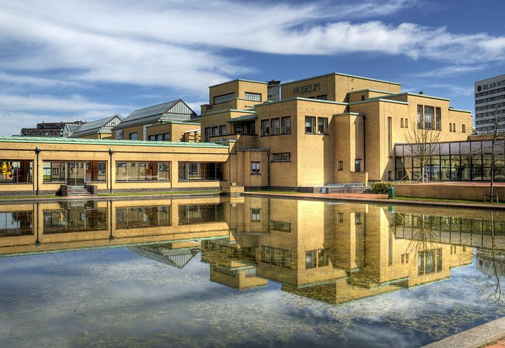 https://mdw-travel-data-us-east-1.s3.amazonaws.com/img/country/Netherlands/Museum-de-Heksehoeve/img_03.jpg