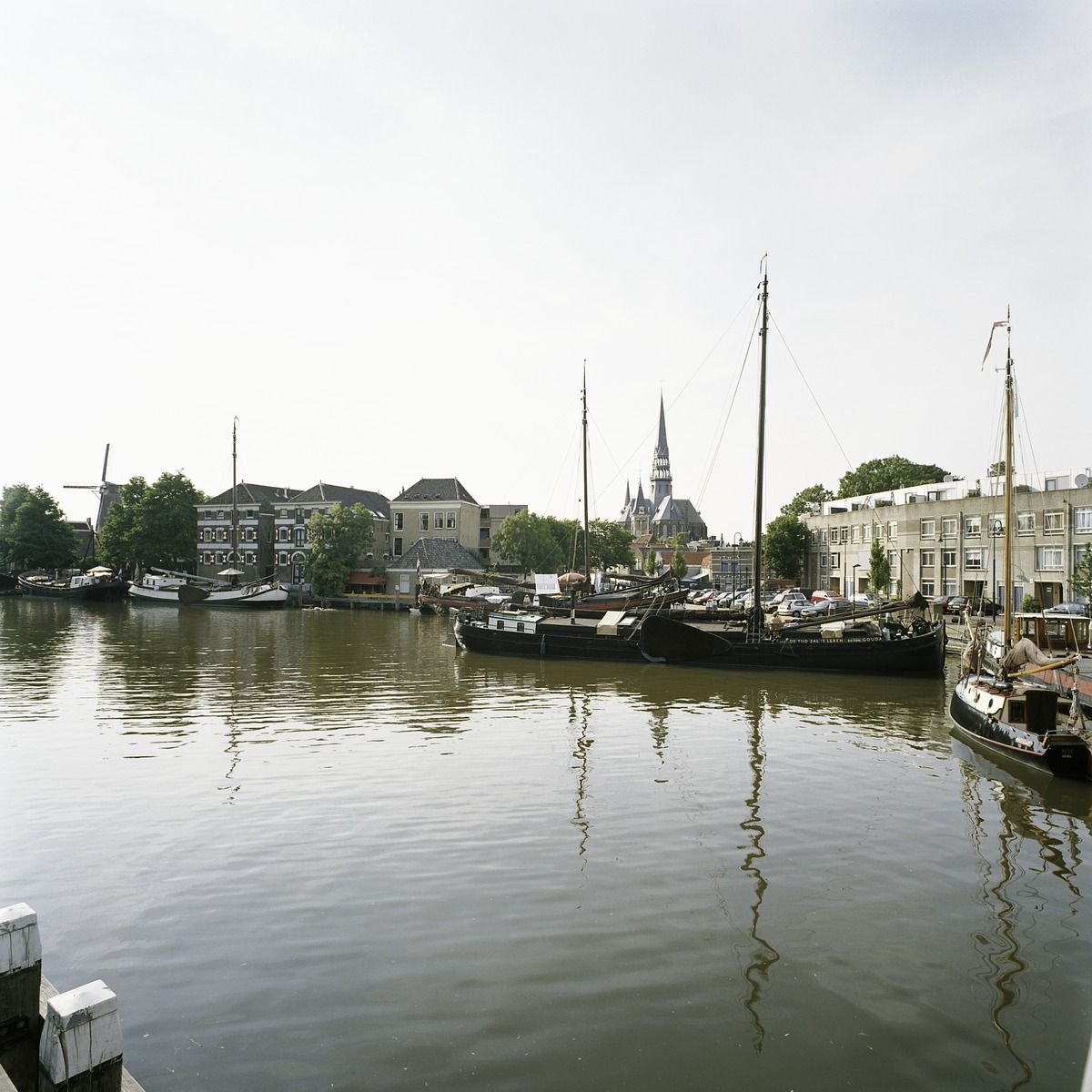 https://mdw-travel-data-us-east-1.s3.amazonaws.com/img/country/Netherlands/Museumhaven-Gouda/img_02.jpg