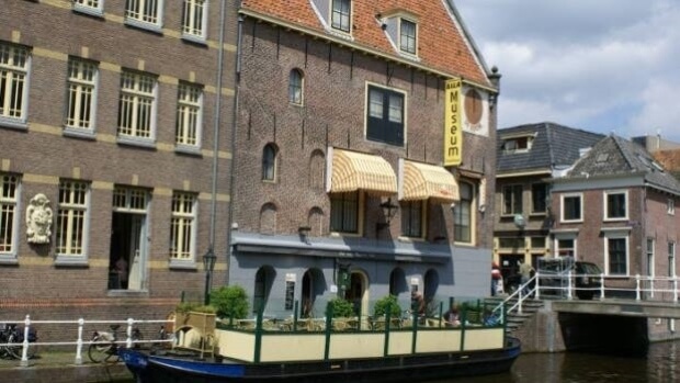https://mdw-travel-data-us-east-1.s3.amazonaws.com/img/country/Netherlands/National-Beer-Museum-De-Boom/img_01.jpg