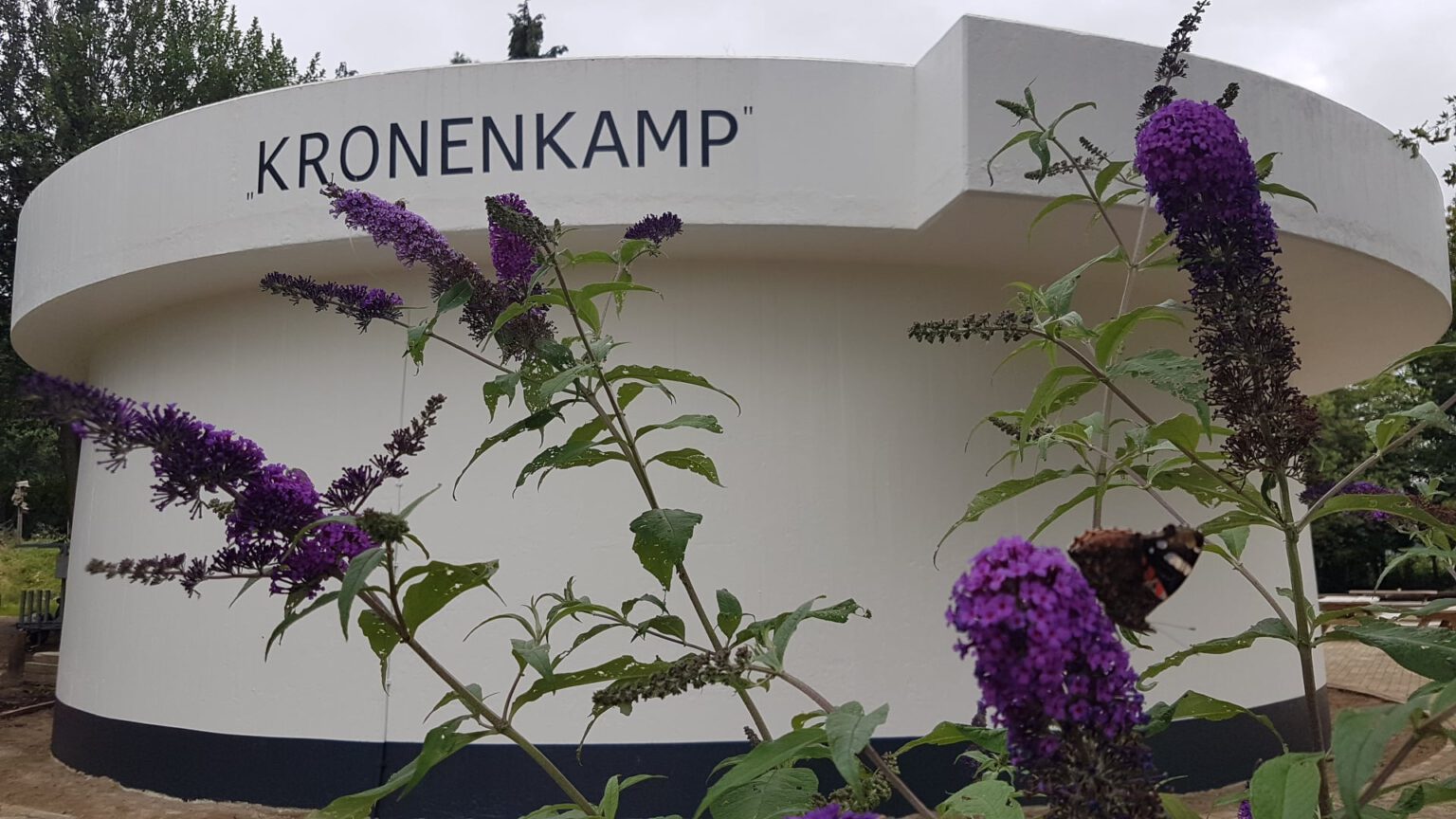 https://mdw-travel-data-us-east-1.s3.amazonaws.com/img/country/Netherlands/Natuurpark-Kronenkamp/img_00.jpg