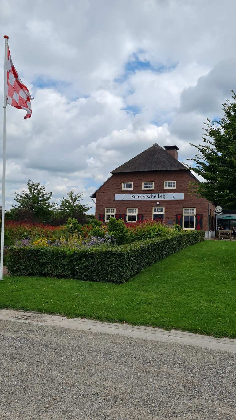 https://mdw-travel-data-us-east-1.s3.amazonaws.com/img/country/Netherlands/Natuurpoort-De-Roovertsche-Leij/img_02.jpg