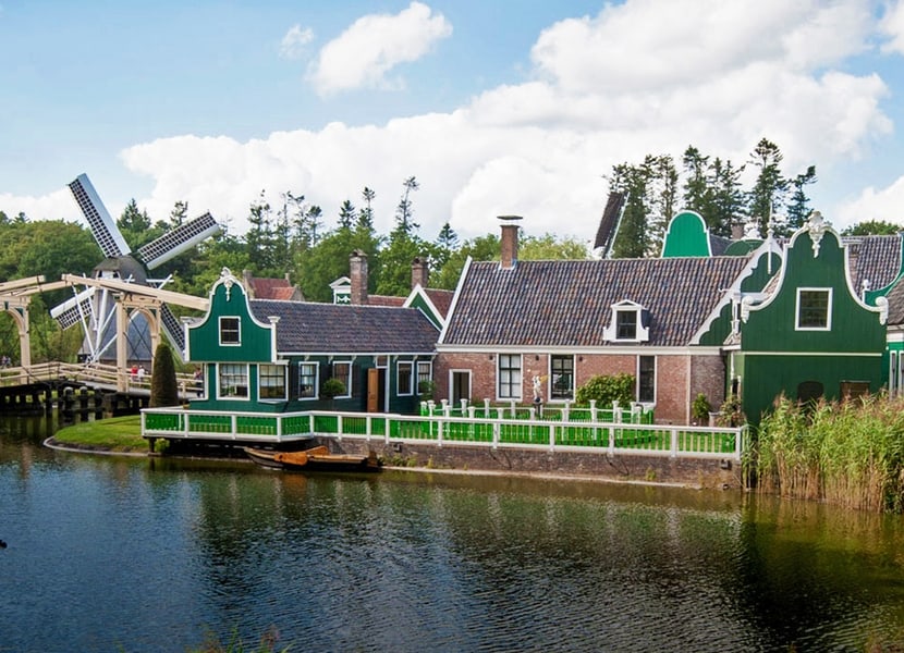 https://mdw-travel-data-us-east-1.s3.amazonaws.com/img/country/Netherlands/Nederlands-Openluchtmuseum/img_03.jpg