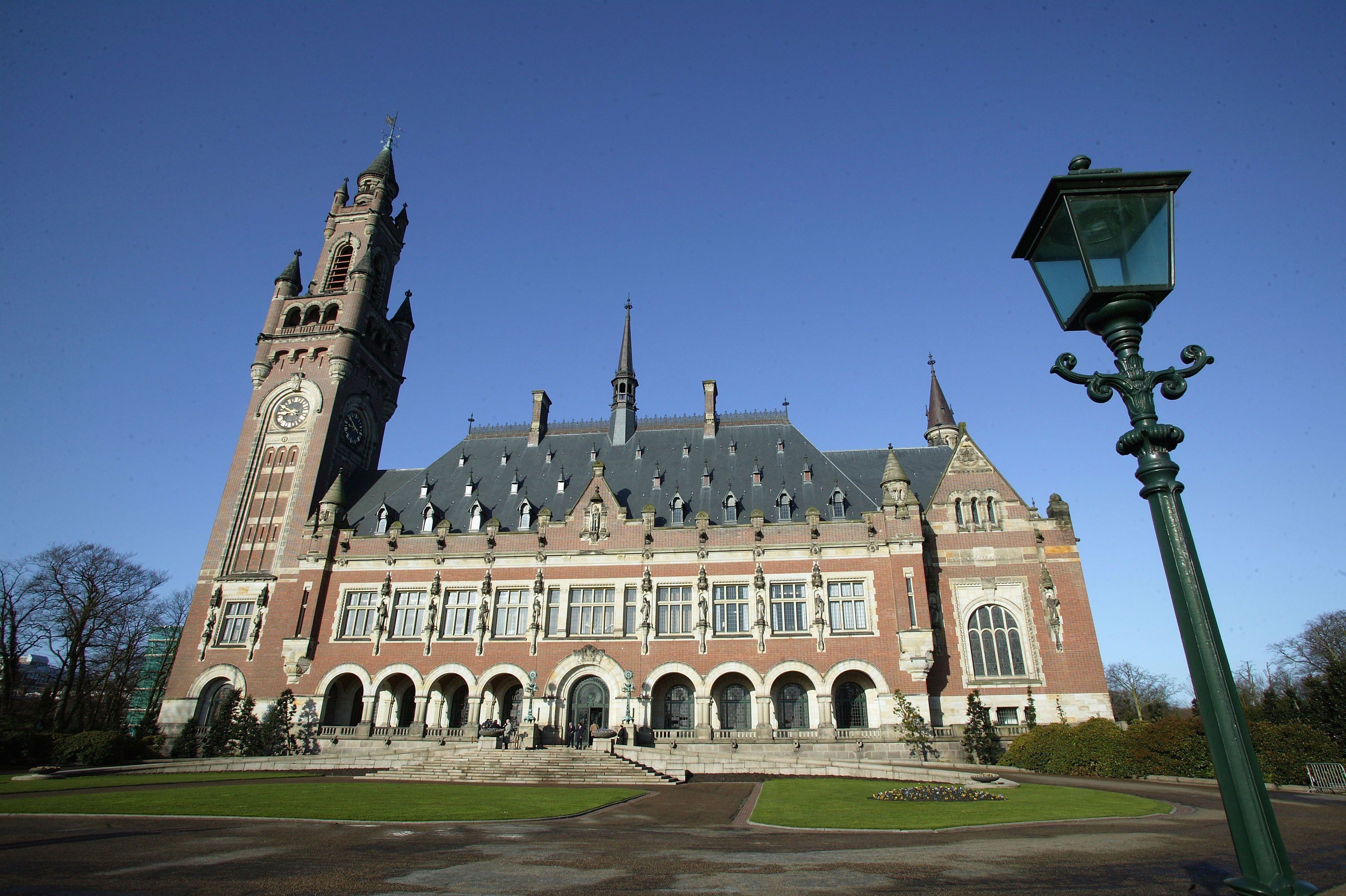 https://mdw-travel-data-us-east-1.s3.amazonaws.com/img/country/Netherlands/Peace-Palace/img_01.jpg