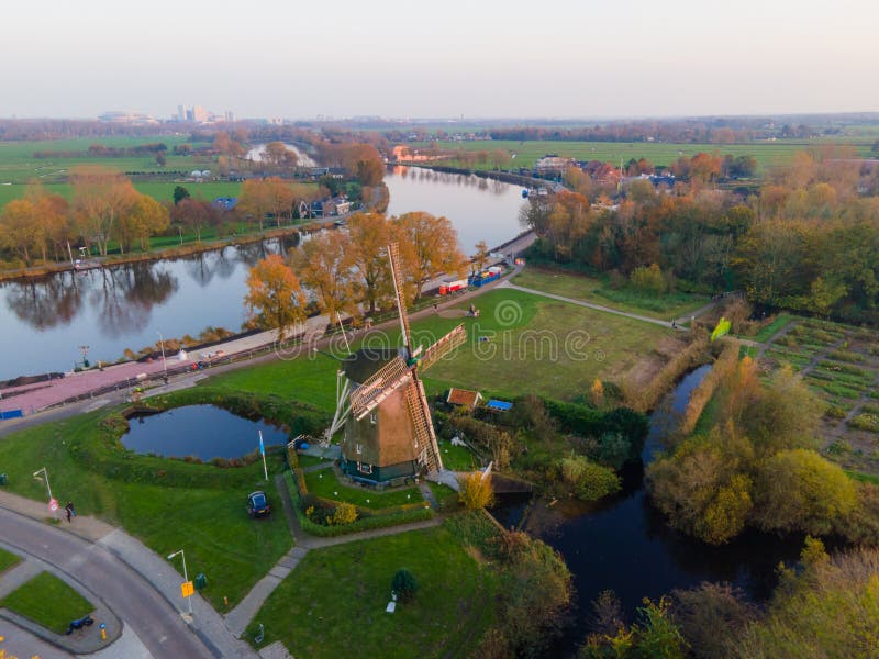 https://mdw-travel-data-us-east-1.s3.amazonaws.com/img/country/Netherlands/Riekermolen/img_02.jpg