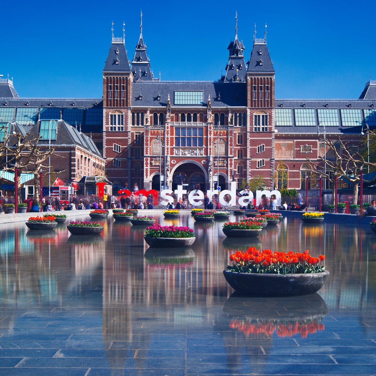 https://mdw-travel-data-us-east-1.s3.amazonaws.com/img/country/Netherlands/Rijksmuseum/img_01.jpg