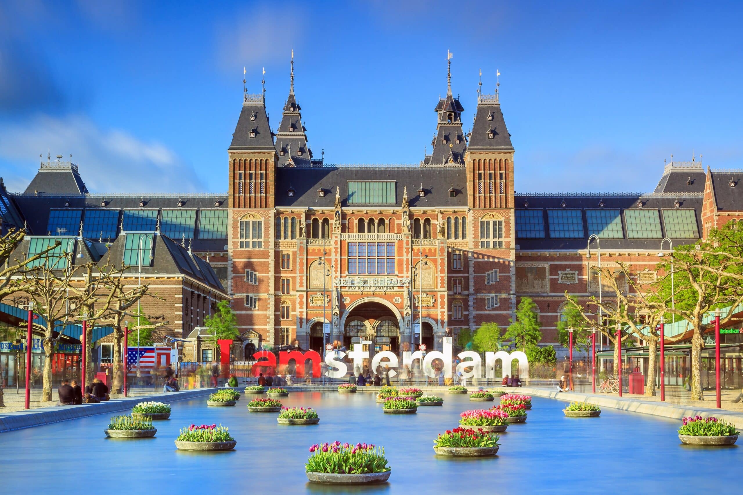 https://mdw-travel-data-us-east-1.s3.amazonaws.com/img/country/Netherlands/Rijksmuseum/img_02.jpg