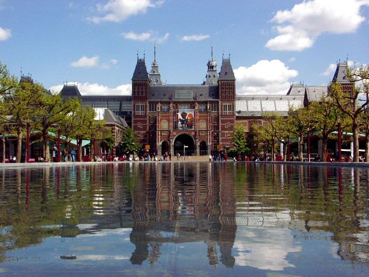 https://mdw-travel-data-us-east-1.s3.amazonaws.com/img/country/Netherlands/Rijksmuseum/img_03.jpg