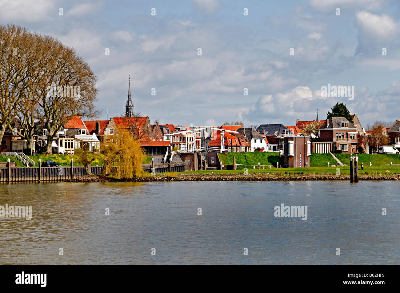 https://mdw-travel-data-us-east-1.s3.amazonaws.com/img/country/Netherlands/Schoonhoven/img_02.jpg